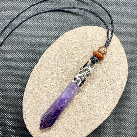 Amethyst Crystal Point Necklace Handcrafted - Picture 4 of 6